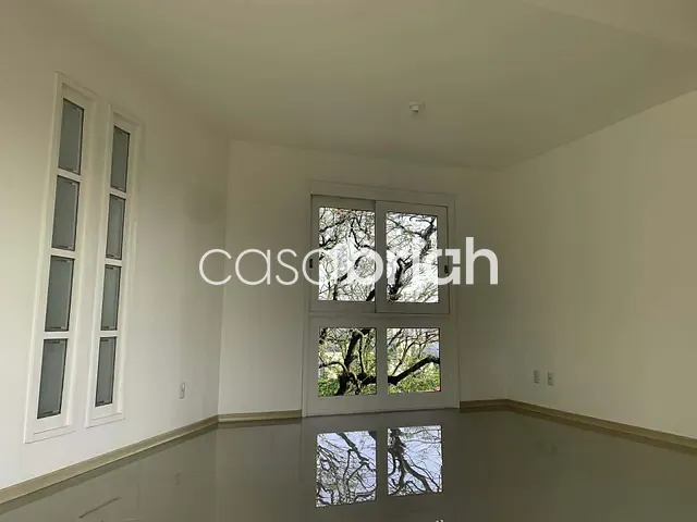 Sobrado com 812m² 3 quartos e 3 banheiros, à venda, no bairro Boa Vista em Novo Hamburgo