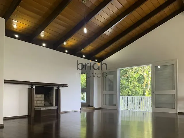 Sobrado com 812m² 3 quartos e 3 banheiros, à venda, no bairro Boa Vista em Novo Hamburgo