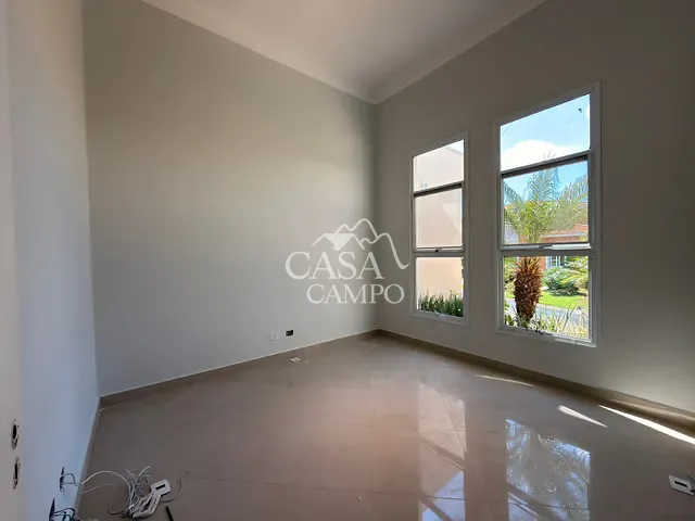 Casa com 600m² 4 quartos e 6 banheiros, para alugar, no bairro Jardim Theodora em Itu