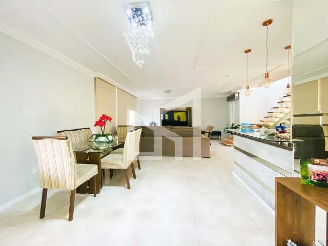 Casa com 180m² 4 quartos e 4 banheiros, à venda, no bairro Parque Horizonte em Nova Iguaçu