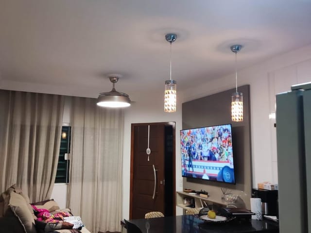 Casa 3 quartos e 1 banheiro, à venda, no bairro Jardim Santa Lúcia em Suzano
