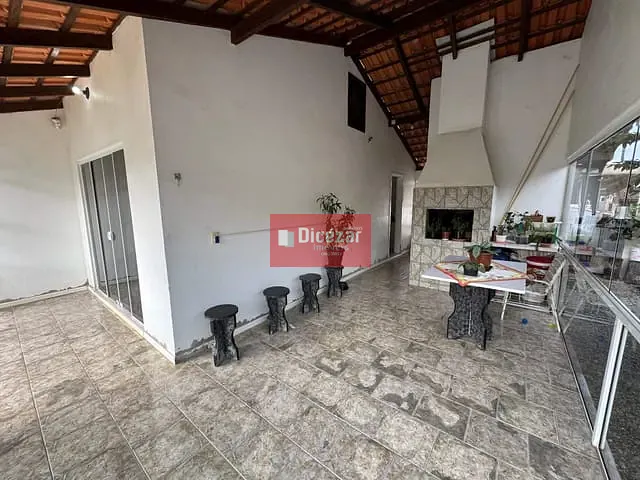 Casa 3 quartos e 2 banheiros, à venda, no bairro PRAIA ALEGRE em Penha