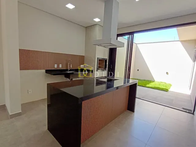Casa 3 quartos e 2 banheiros, à venda, no bairro Residencial Cambuí em Porto Feliz