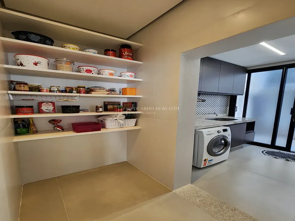 Casa, 3 quartos, 270 m² - Foto 11