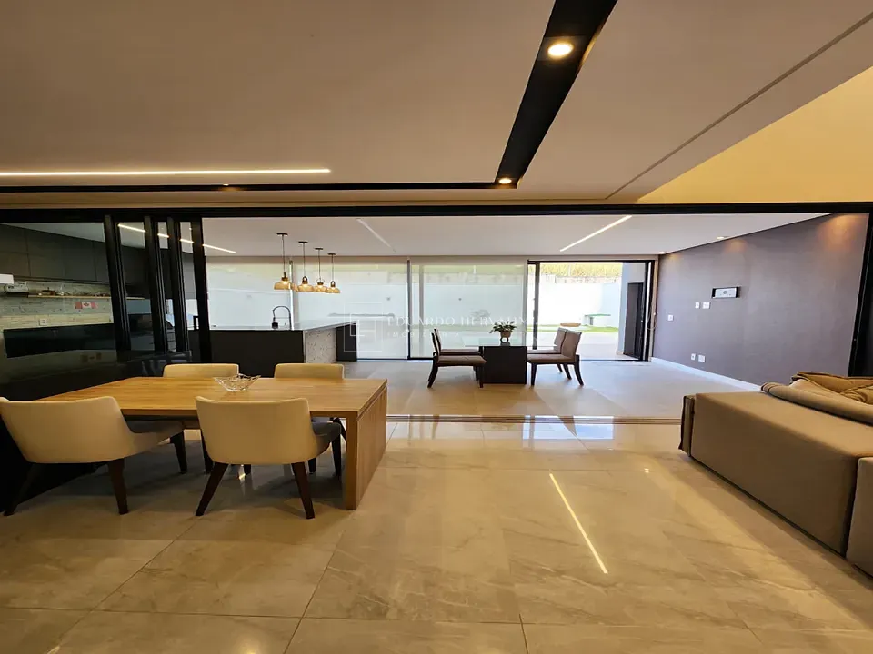 Casa, 3 quartos, 270 m² - Foto 13