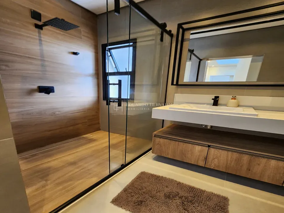 Casa, 3 quartos, 270 m² - Foto 22