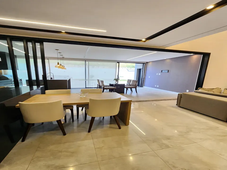 Casa, 3 quartos, 270 m² - Foto 6