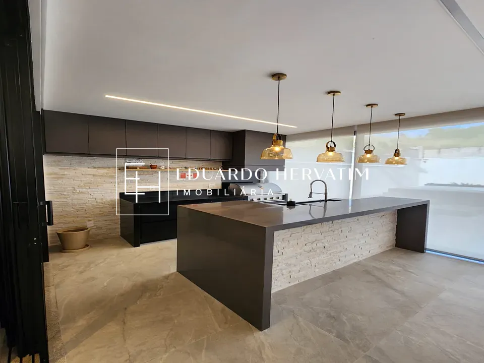 Casa, 3 quartos, 270 m² - Foto 10