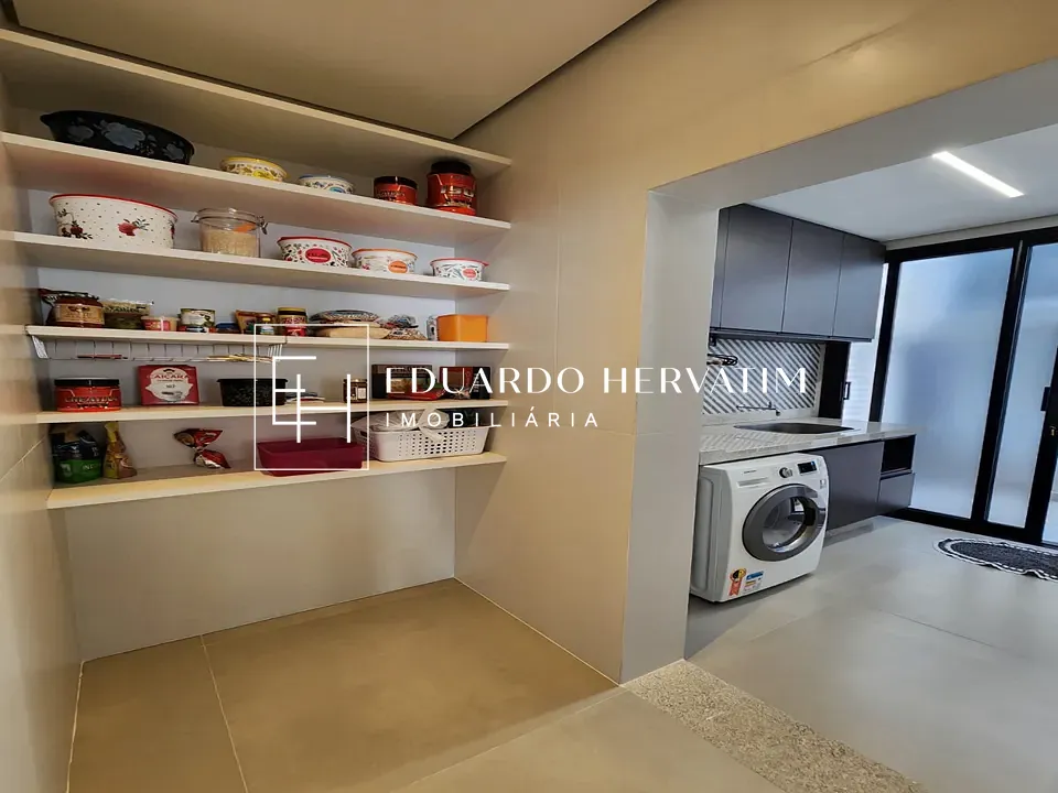 Casa, 3 quartos, 270 m² - Foto 11