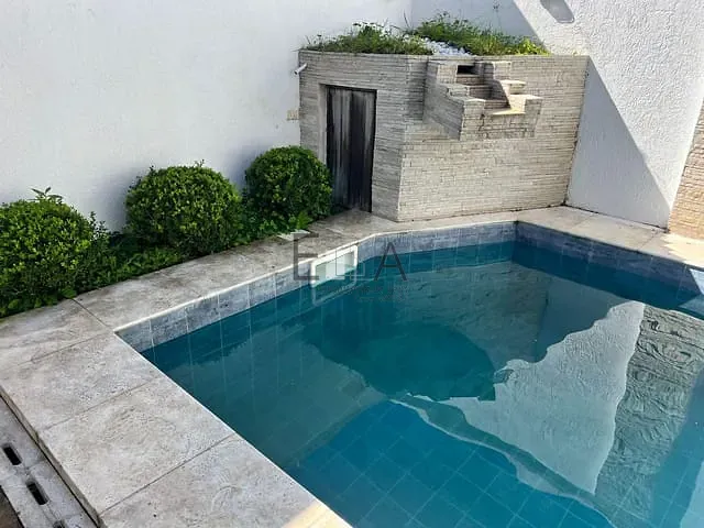 Casa com 348m² 3 quartos e 4 banheiros, à venda, no bairro Chácara Monte Alegre em São Paulo