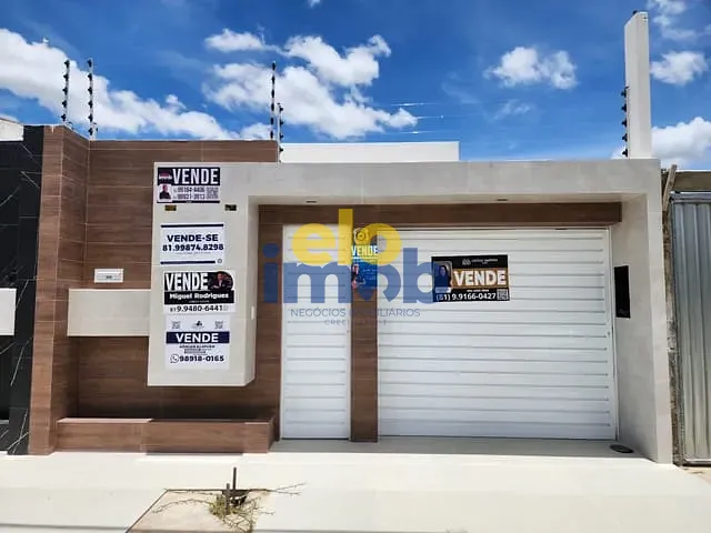 Casa com 128m², à venda, no bairro Luiz Gonzaga em Caruaru