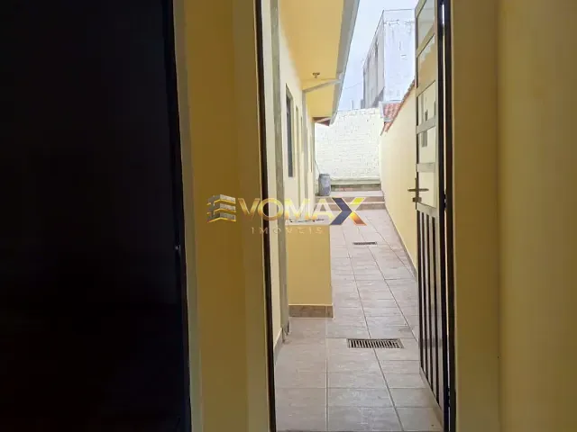 Casa 2 quartos e 1 banheiro, à venda, no bairro Jardim Paulista em Itapetininga