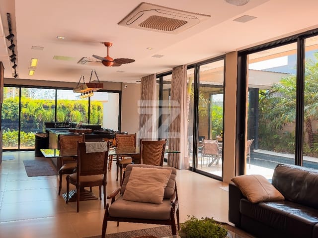 Casa com 525m² 4 quartos e 7 banheiros, à venda, no bairro Ecoville em Dourados