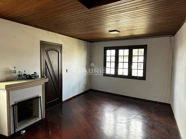 Casa 3 quartos e 3 banheiros, à venda, no bairro Vila Elizabeth em Campo Largo