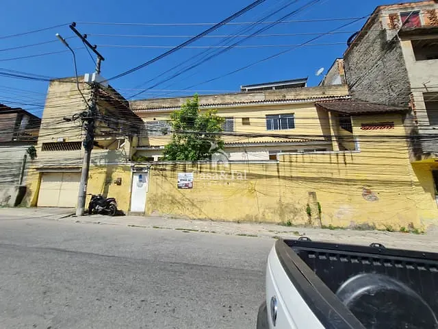 Casa 5 quartos e 5 banheiros, à venda, no bairro Centro em São João de Meriti