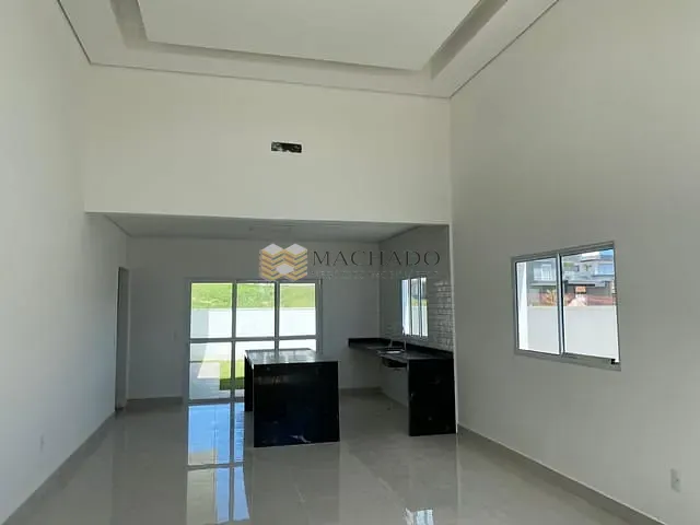 Casa com 300m² 3 quartos e 2 banheiros, à venda, no bairro Jardim Primavera em Itupeva