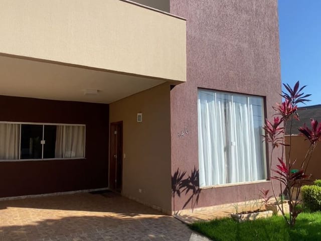 Casa 4 quartos e 2 banheiros, à venda, no bairro Esperança em Londrina
