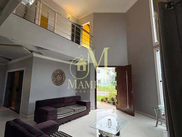 Casa 3 quartos e 3 banheiros, para alugar, no bairro Tenoné em Belém