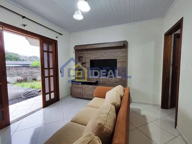 Casa 3 quartos e 3 banheiros, à venda, no bairro Guilherme Reich em Concórdia