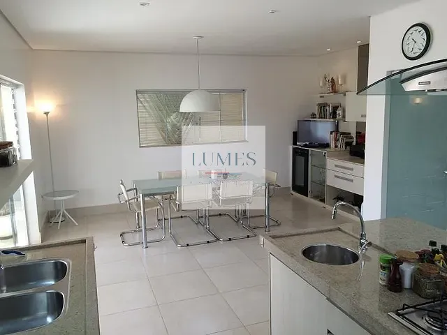 Casa com 288m² 3 quartos e 5 banheiros, à venda, no bairro Iate Clube Americana em Americana