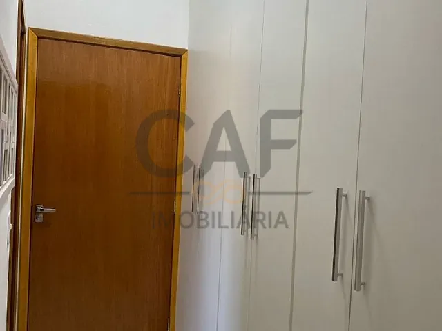 Casa com 269m² 3 quartos e 3 banheiros, à venda, no bairro Residencial Resedas em Holambra
