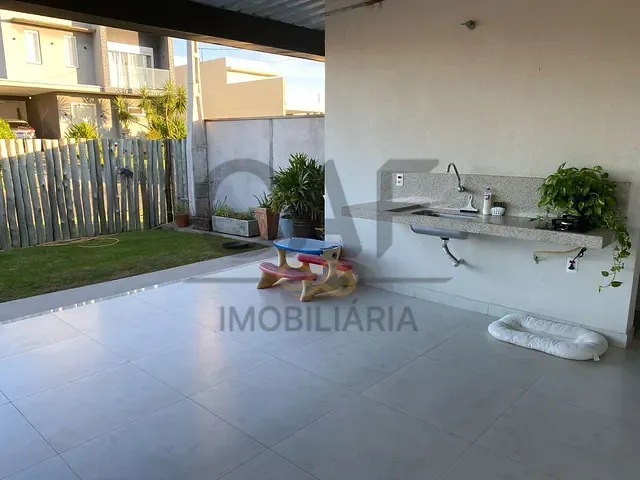 Casa com 269m² 3 quartos e 3 banheiros, à venda, no bairro Residencial Resedas em Holambra
