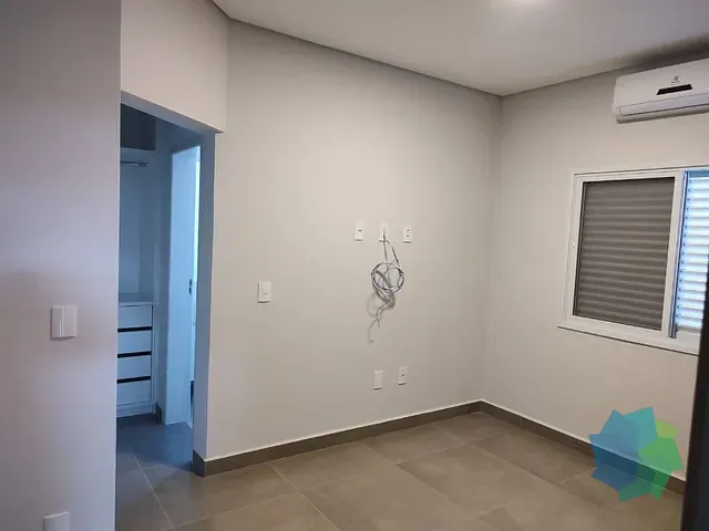Casa com 478m² 3 quartos e 3 banheiros, à venda, no bairro Condomínio Lagos D'Icaraí em Salto
