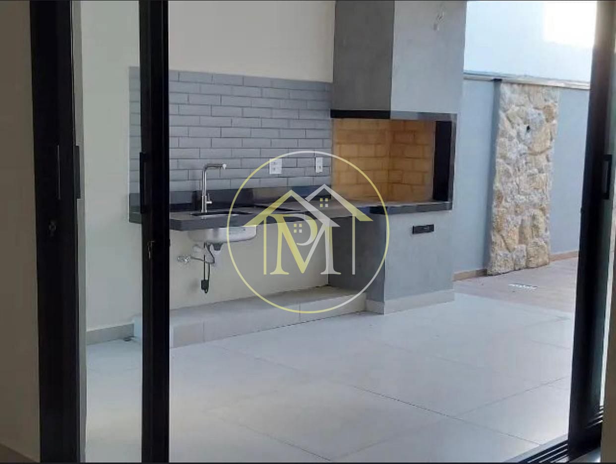 Casa à venda com 3 quartos, 10m² - Foto 14