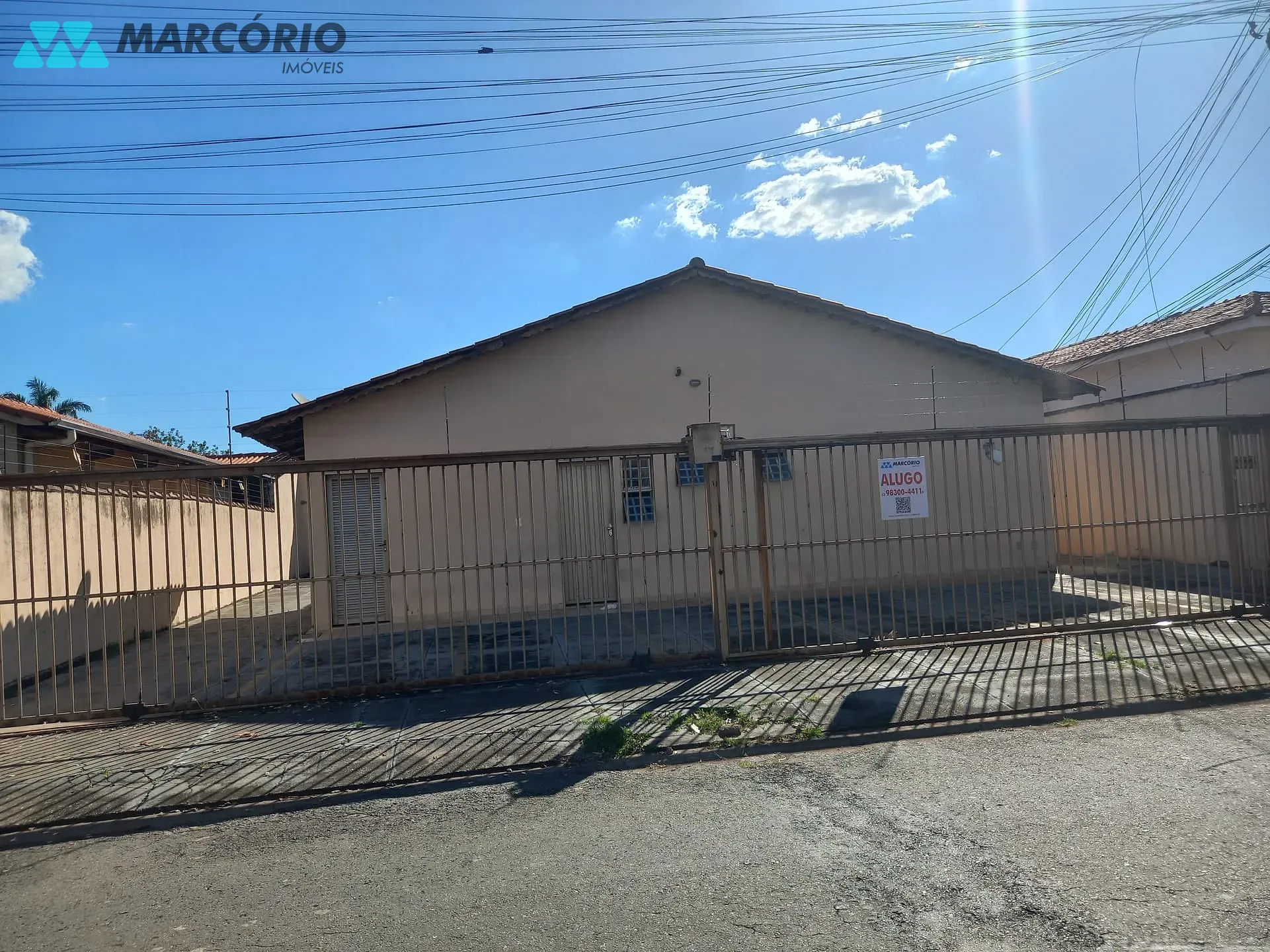 Casa, 10 quartos, 227 m² - Foto 1