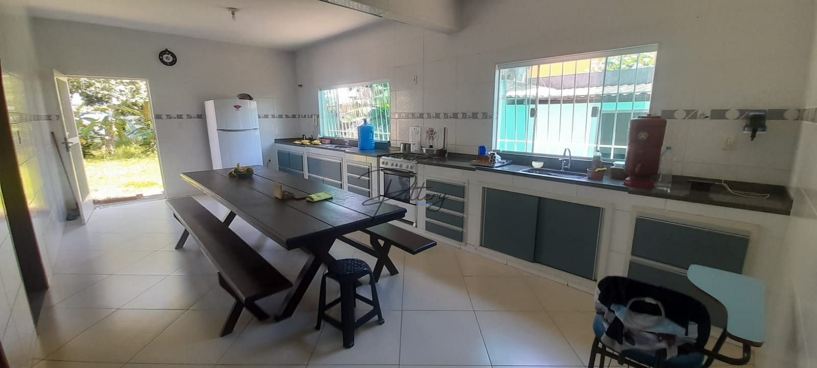 Casa à venda com 3 quartos, 80m² - Foto 8