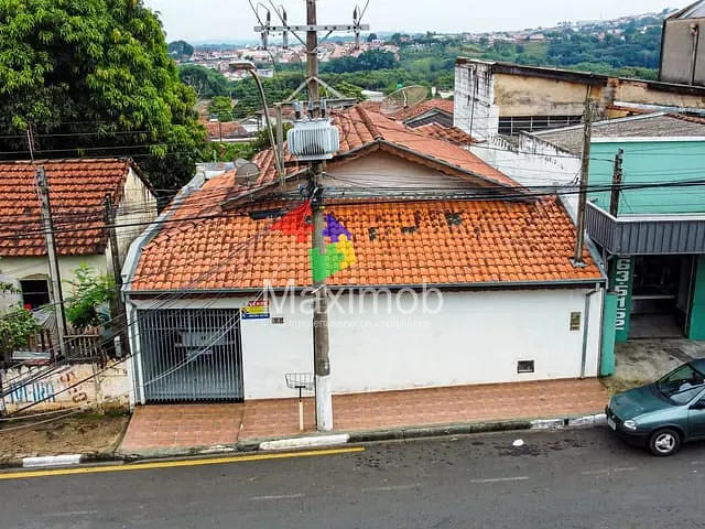 Casa com 340m² 2 quartos e 1 banheiro, à venda, no bairro Parque da Felicidade em Itapira