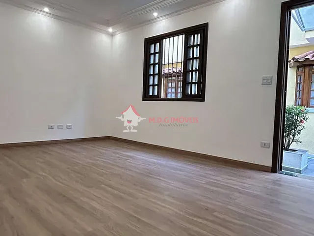 Casa com 116m² 3 quartos e 1 banheiro, à venda, no bairro Cambuci em São Paulo