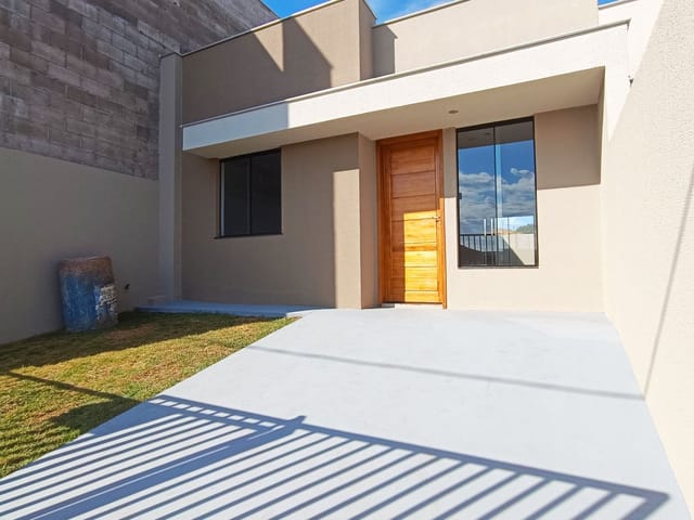 Casa com 126m² 2 quartos e 1 banheiro, à venda, no bairro Residencial Araucária em Cambé
