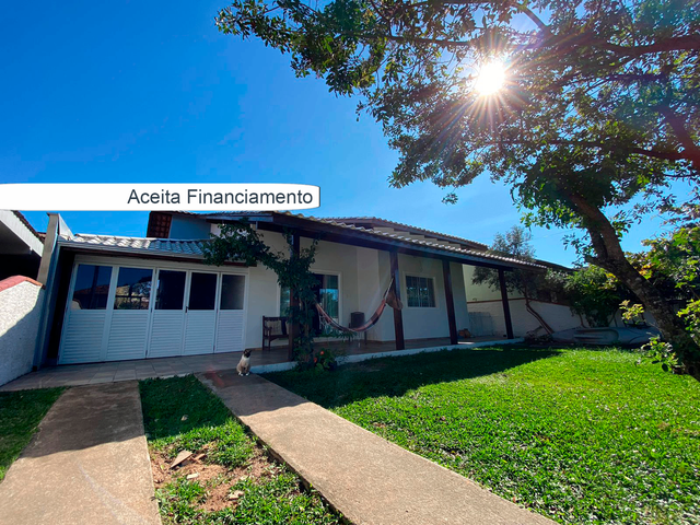 Foto do Casa - Excelente Casa com Suíte  350 mts da Praia  à Venda, Bairro Salinas, Balneário Barra do Sul, SC | North Center