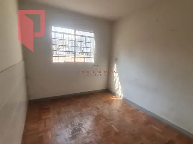 Casa 3 quartos e 2 banheiros, à venda, no bairro Caiçaras em Belo Horizonte