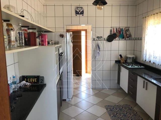 Casa com 360m² 3 quartos e 3 banheiros, à venda, no bairro Vila Omízollo em Louveira