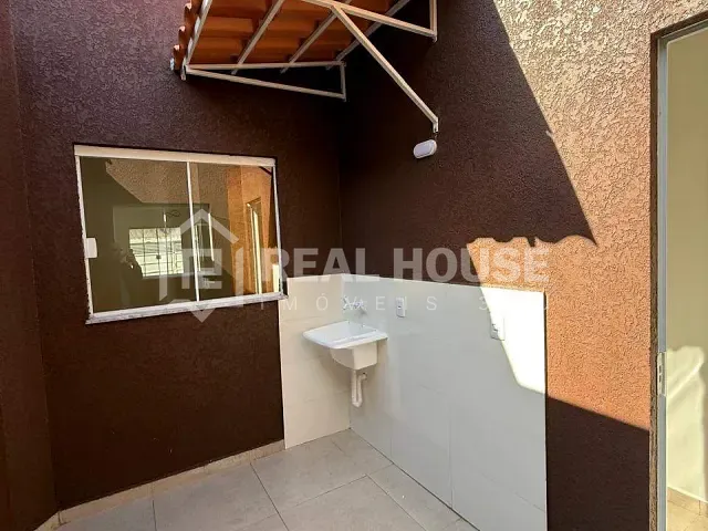 Casa 2 quartos e 1 banheiro, à venda, no bairro Vila Aeroporto em Sorocaba