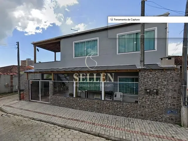 Casa com 150m² 6 quartos e 2 banheiros, à venda, no bairro São Francisco de Assis em Camboriú