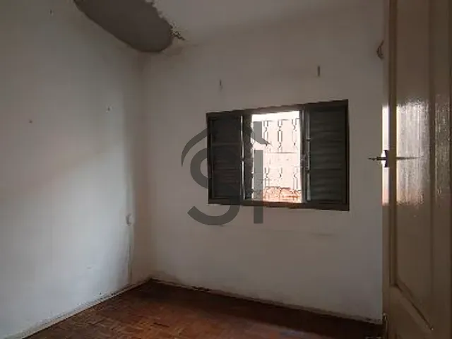 Casa com 390m² 4 quartos e 2 banheiros, à venda, no bairro Centro em Americana