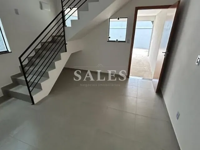 Casa com 91m² 2 quartos e 2 banheiros, à venda ou para alugar, no bairro Centro em Bicas