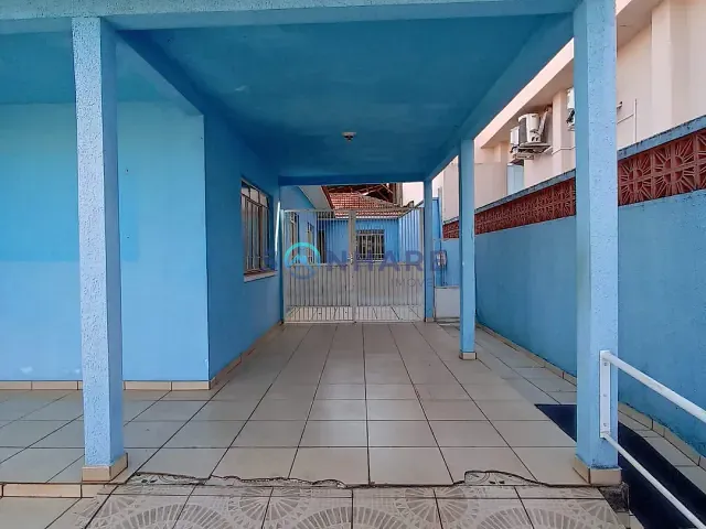 Casa 3 quartos e 3 banheiros, para alugar, no bairro Centro em Siqueira Campos