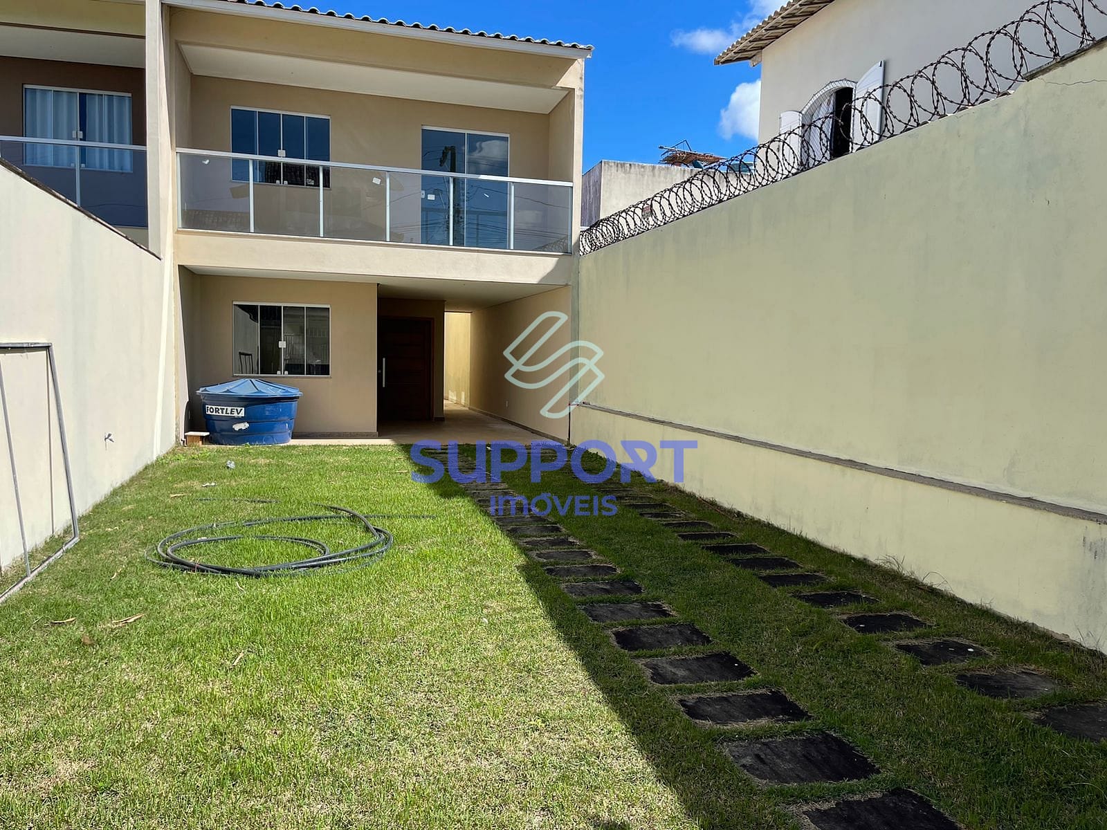 Casa, 3 quartos, 240 m² - Foto 2