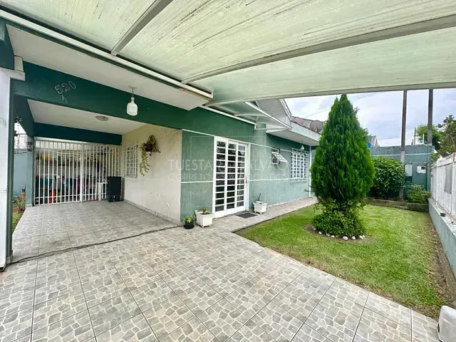 Casa com 73m² 3 quartos e 1 banheiro, à venda, no bairro Pinheirinho em Curitiba
