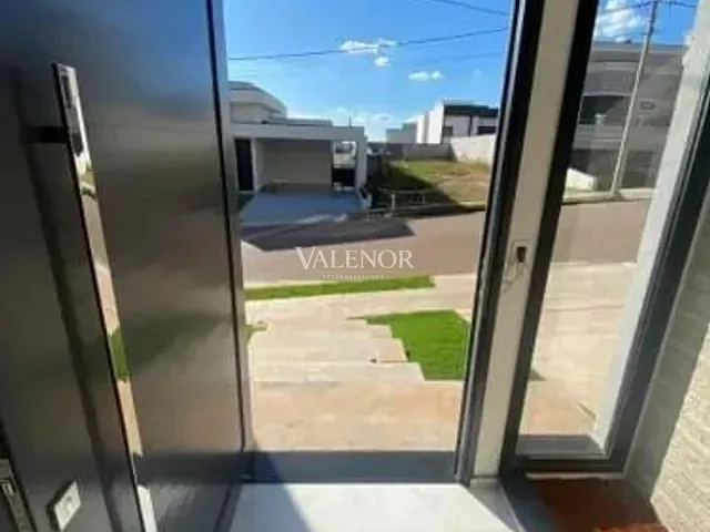 Casa 3 quartos e 4 banheiros, à venda, no bairro Loteamento Reserva Ermida em Jundiaí