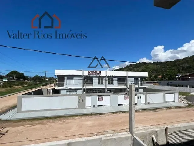 Casa 3 quartos e 2 banheiros, à venda, no bairro Zona Sul em Ilhéus