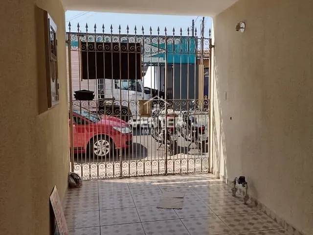 Casa com 125m² 3 quartos e 3 banheiros, à venda, no bairro Vila São Geraldo em Taubaté