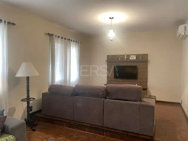 Casa com 424m² 3 quartos e 3 banheiros, à venda, no bairro Vila Indaiá em Rio Claro