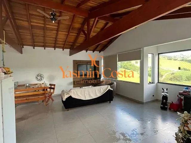 Casa 4 quartos e 4 banheiros, à venda, no bairro Vargem da Ponte em Córrego do Bom Jesus