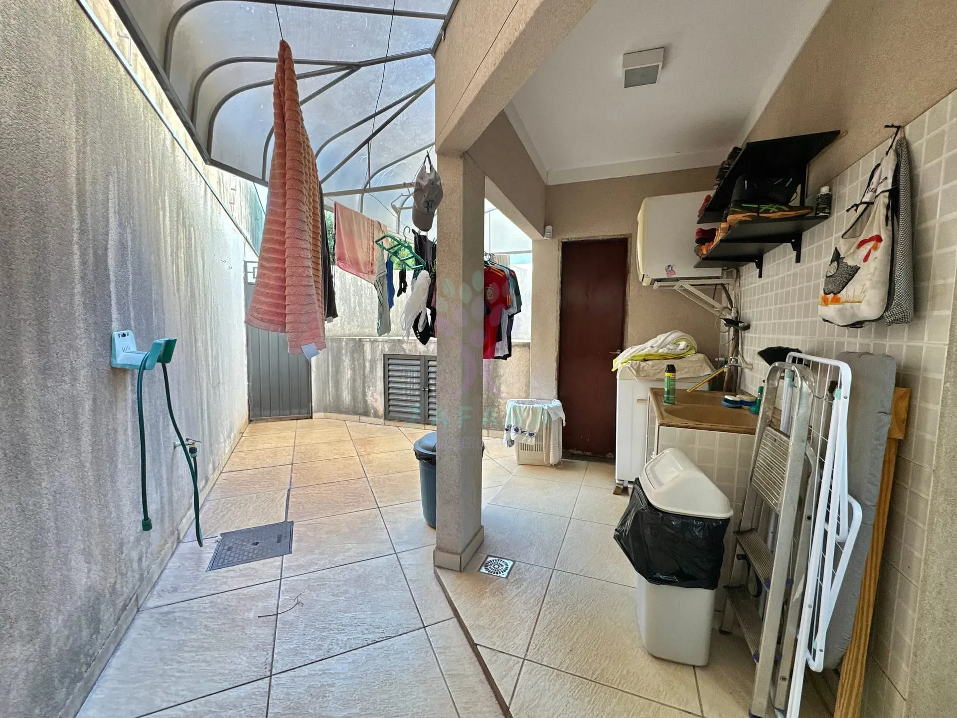 Casa, 3 quartos, 248 m² - Foto 29