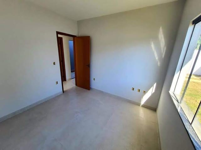 Casa 3 quartos e 2 banheiros, à venda, no bairro Loteamento Extensão do Serramar em Rio das Ostras